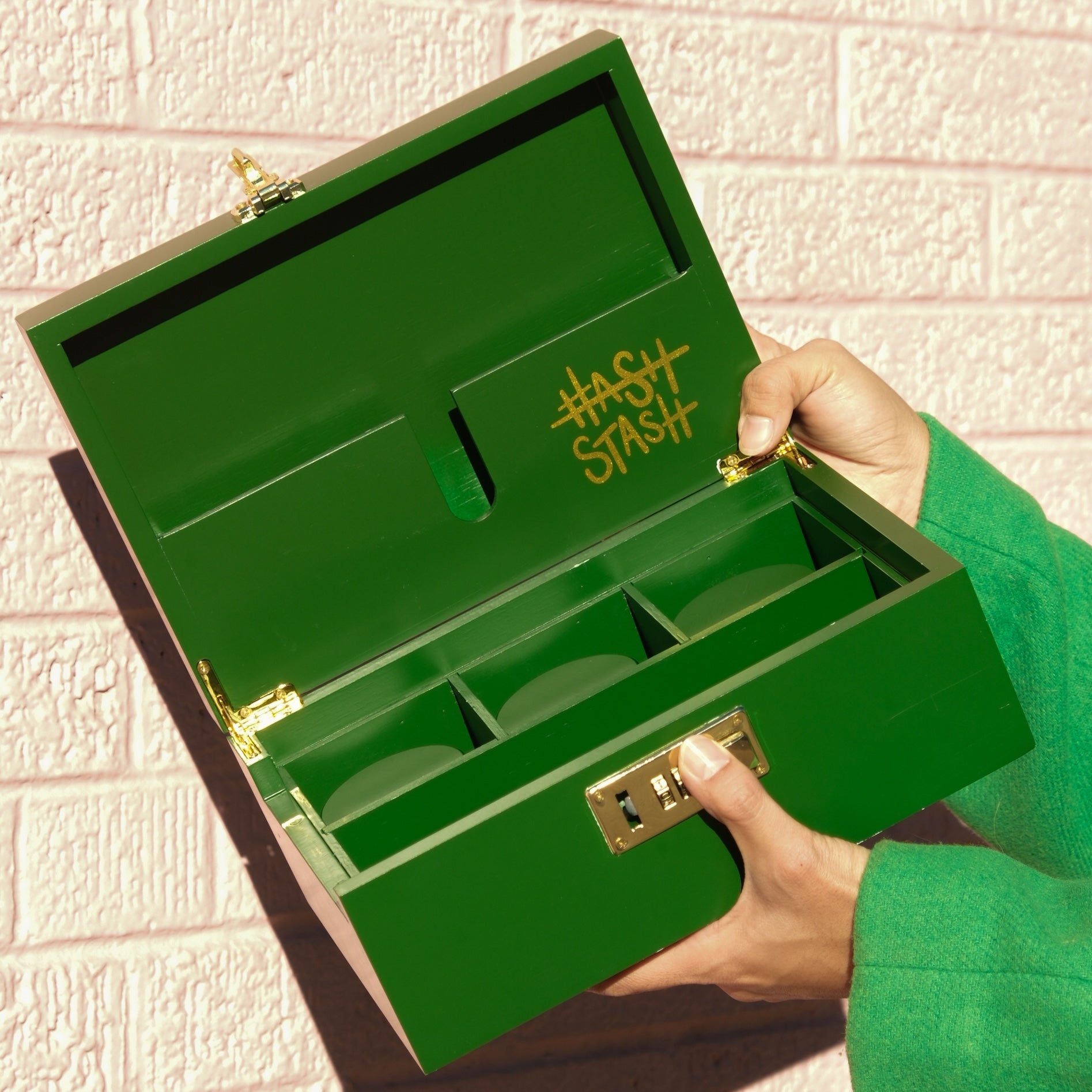 #color_Green